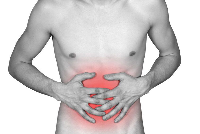 bolest břicha může být příznakem přítomnosti parazitů